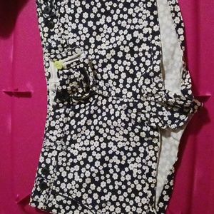 American eagle flower shorts size 10